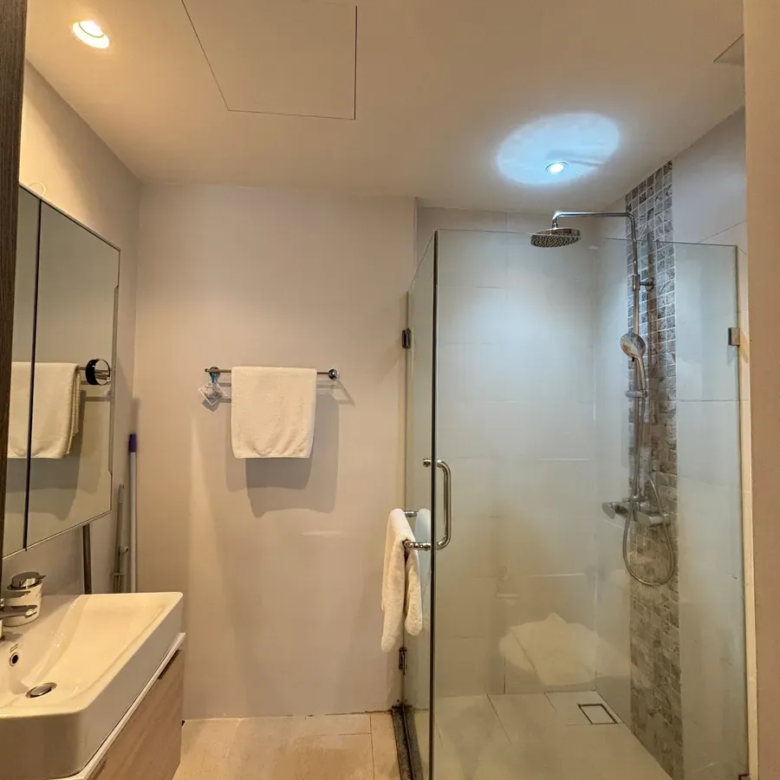 1 Bedroom Condo for Sale at Diamond Condominium Bang Tao