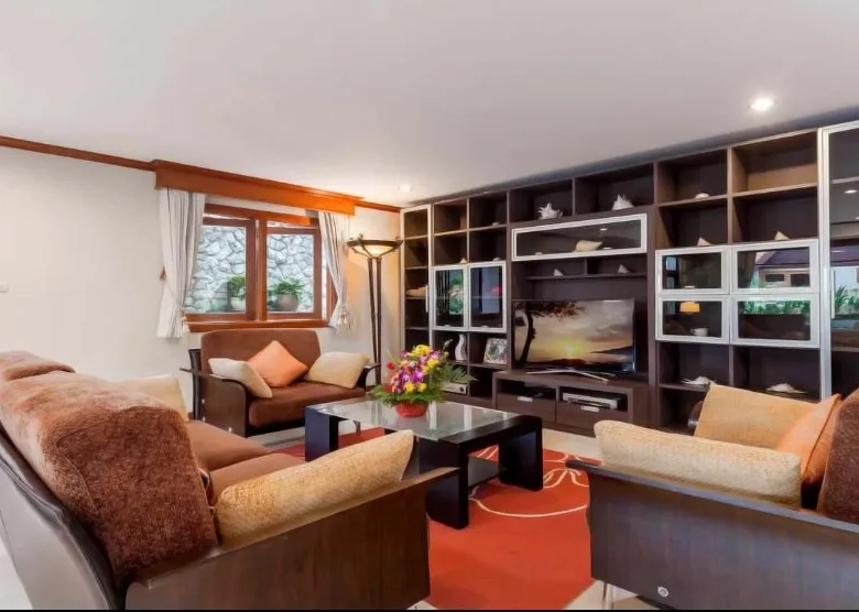 4 Bedroom Sea View Pool Villa for Sale in Patong, Phuket