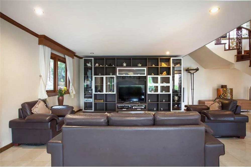 4 Bedroom Sea View Pool Villa for Sale in Patong, Phuket