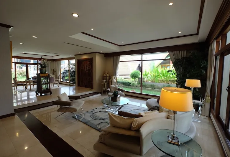4 Bedroom Sea View Pool Villa for Sale in Patong, Phuket