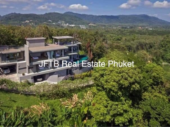5 bedroom villa for sale in Cape Yamu with panoramic sea view