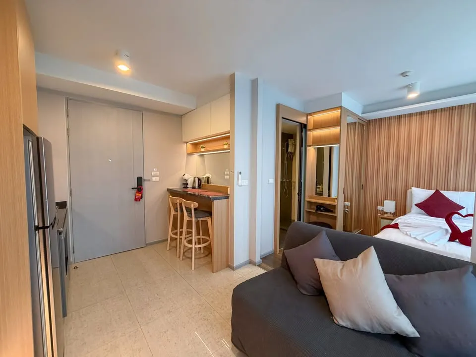 Renovated Studio for Rent at 6th Avenue Surin Phuket