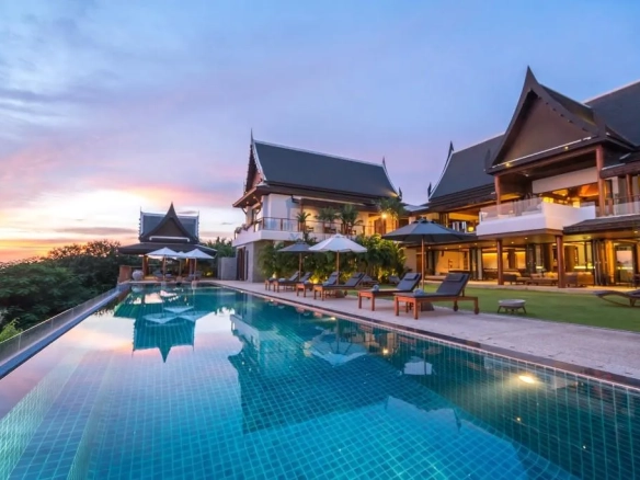 8 bedroom villa for rent in Kamala Phuket