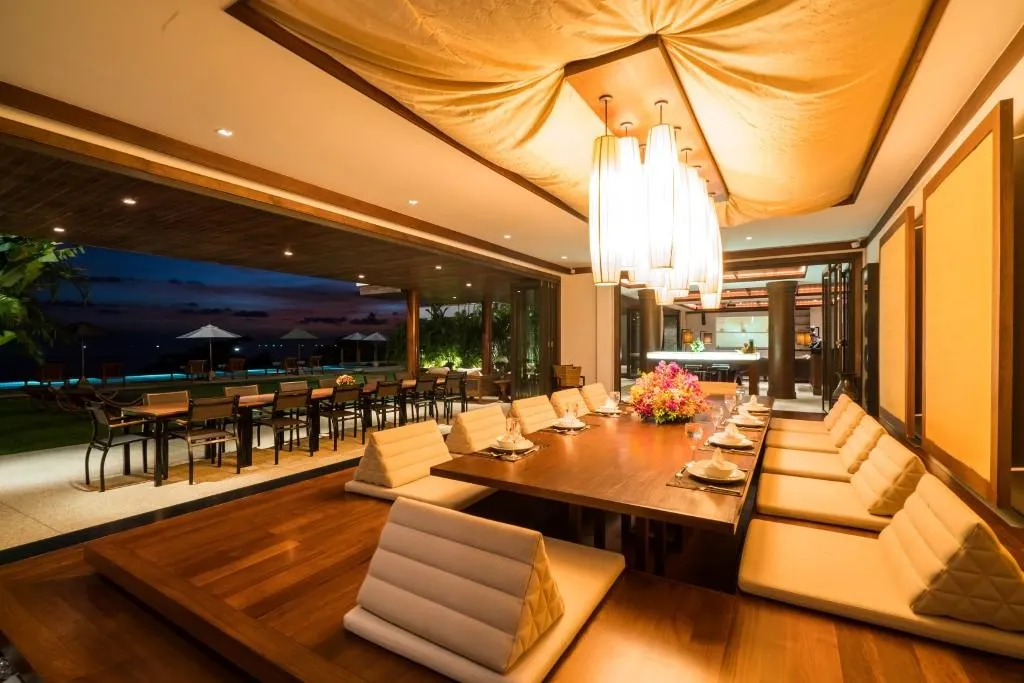 Роскошная вилла с 8 спальнями для краткосрочной аренды в Камале, Пхукет.