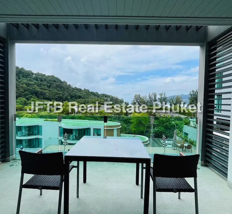 Absolute Twin Sands Sea View Studio Condo for Sale in Patong area