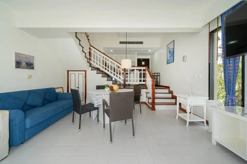 2-Bedroom Lakefront Duplex for Rent at Allamanda 1, Laguna Phuket