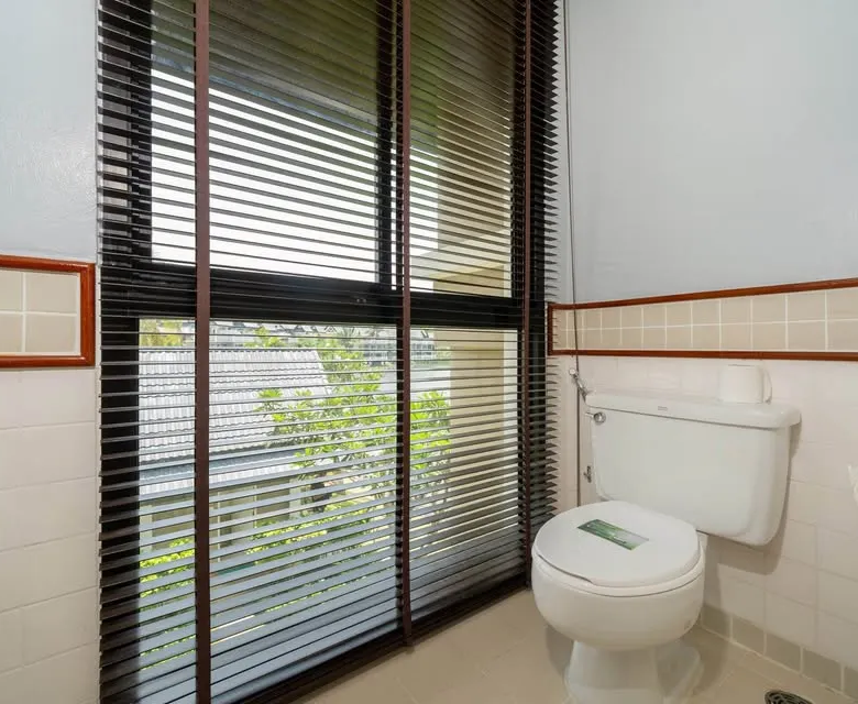 2-Bedroom Lakefront Duplex for Rent at Allamanda 1, Laguna Phuket