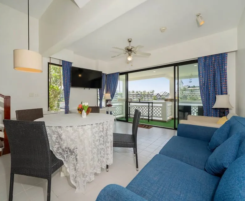 2-Bedroom Lakefront Duplex for Rent at Allamanda 1, Laguna Phuket