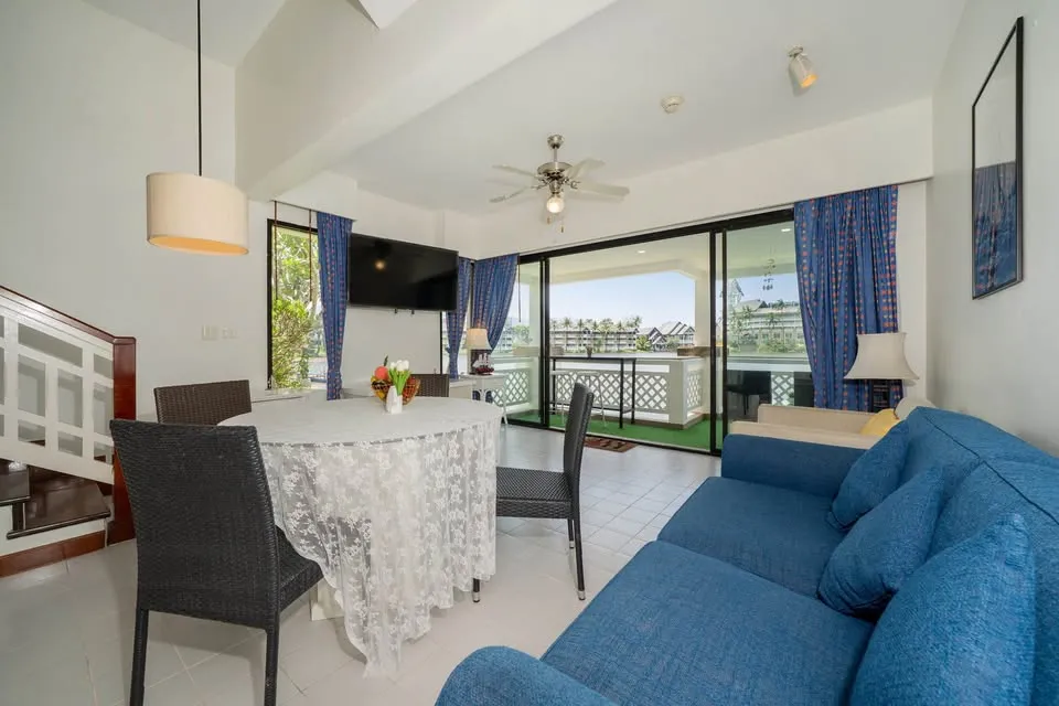 2-Bedroom Lakefront Duplex for Rent at Allamanda 1, Laguna Phuket