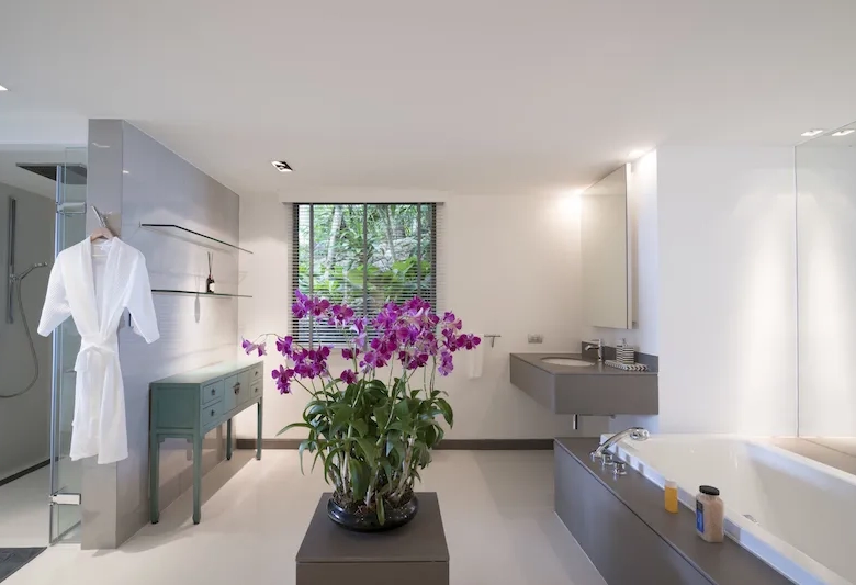 4 Bedroom Luxury Sea View Villa at Ayara Surin, Phuket