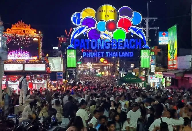 Bangla Road Commercial Space for Lease in Patong – 27 sqm