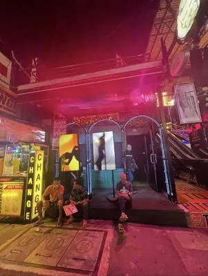 Go-Go Bar for Sale on Bangla Road, Patong – 80 sqm
