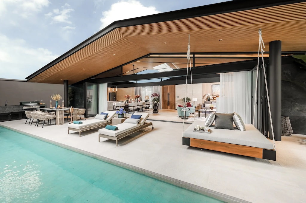 3 Bedroom Banyan Tree Lagoon Pool Villa for Sale in Laguna Phuket