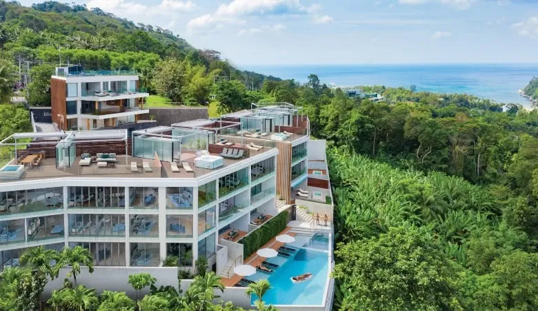3 Bedroom Luxury Sea View Duplex for Rent at Bluepoint Patong