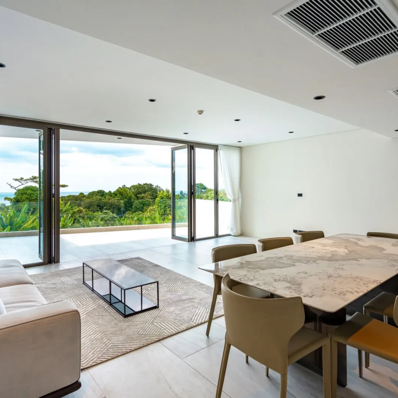 3 Bedroom Luxury Sea View Duplex for Rent at Bluepoint Patong
