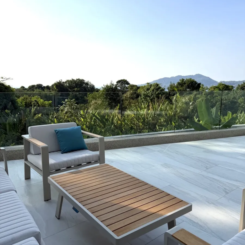3 Bedroom Luxury Sea View Duplex for Rent at Bluepoint Patong