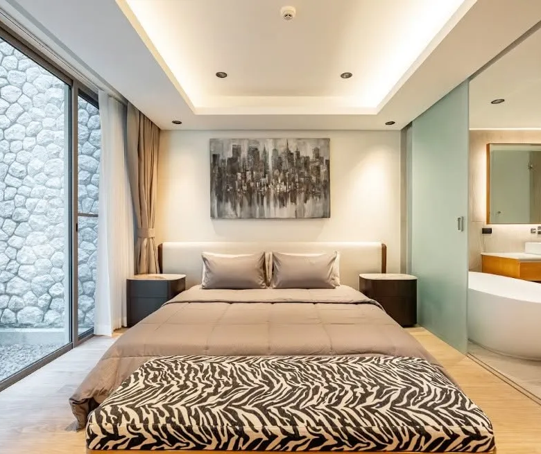 3 Bedroom Luxury Sea View Duplex for Rent at Bluepoint Patong