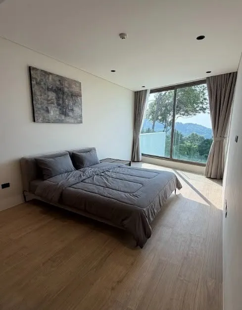 3 Bedroom Luxury Sea View Duplex for Rent at Bluepoint Patong