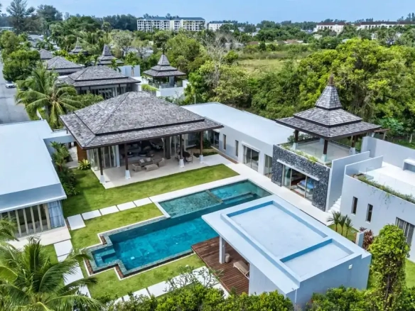 Botanica Bangtao villa for rent in Phuket with private pool
