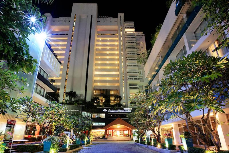 Fully Renovated Sea View Studio for Sale at Andaman Beach Suites, Patong