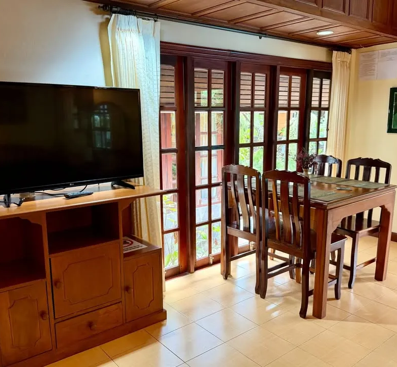 Kamala Bungalow Resort for Sale – 5 Private Bungalows Near the Beach