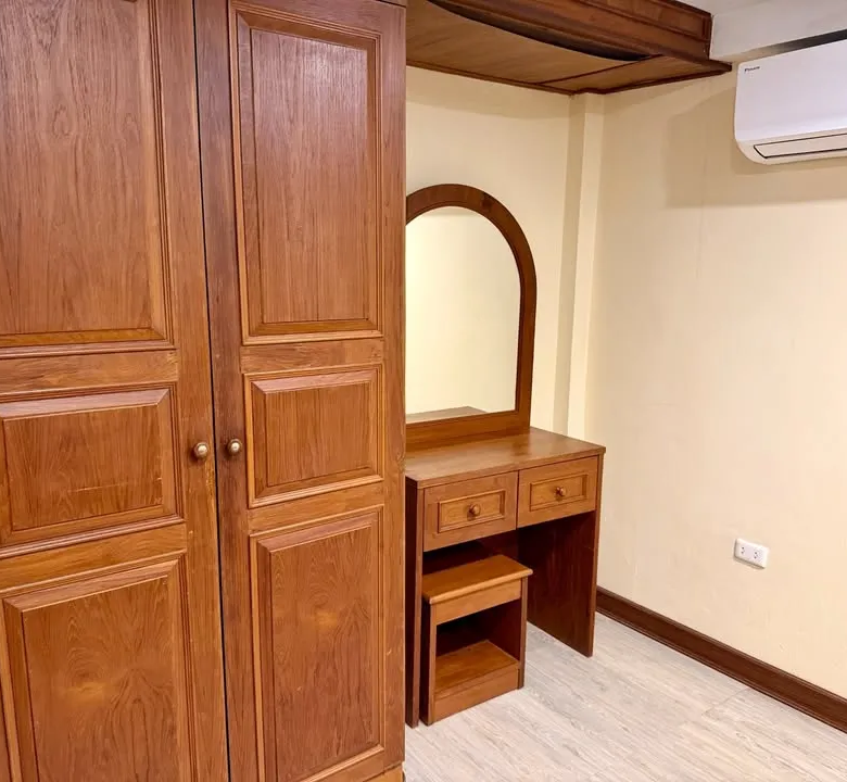 Kamala Bungalow Resort for Sale – 5 Private Bungalows Near the Beach