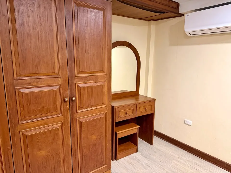 Kamala Bungalow Resort for Sale – 5 Private Bungalows Near the Beach