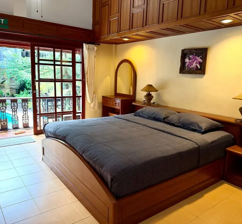 Kamala Bungalow Resort for Sale – 5 Private Bungalows Near the Beach