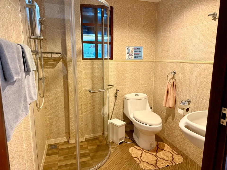 Kamala Bungalow Resort for Sale – 5 Private Bungalows Near the Beach