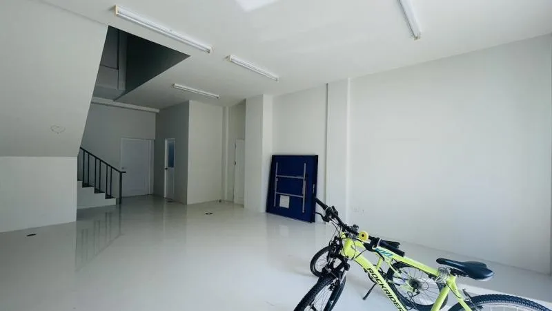 Commercial Townhouse for Rent in Koh Kaew Phuket
