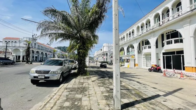 Commercial Townhouse for Rent in Koh Kaew Phuket