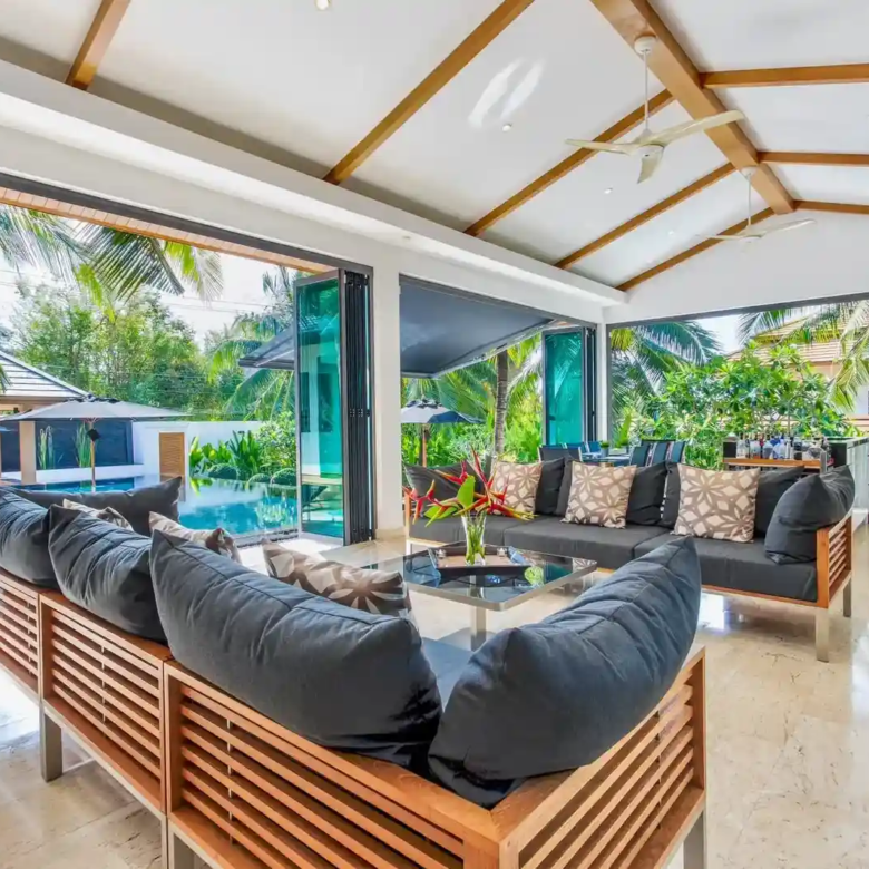 Luxury 4-Bedroom Pool Villa for Rent in Rawai Phuket – 1,864 sqm Land
