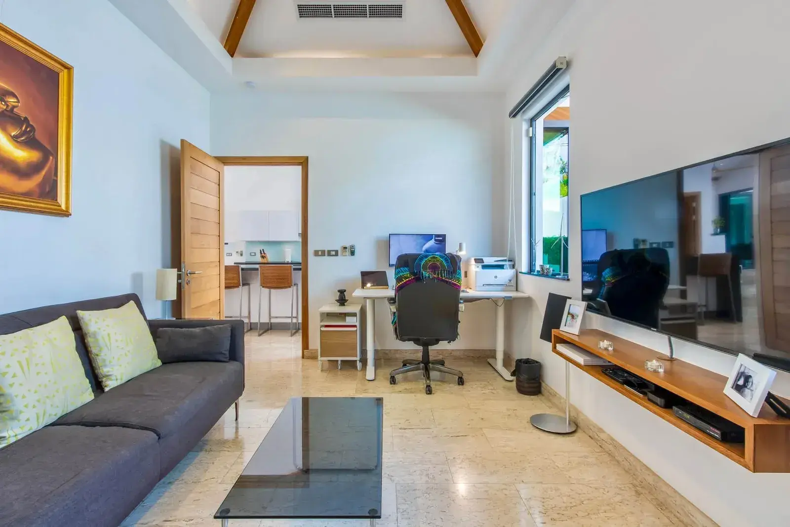 Luxury 4-Bedroom Pool Villa for Rent in Rawai Phuket – 1,864 sqm Land
