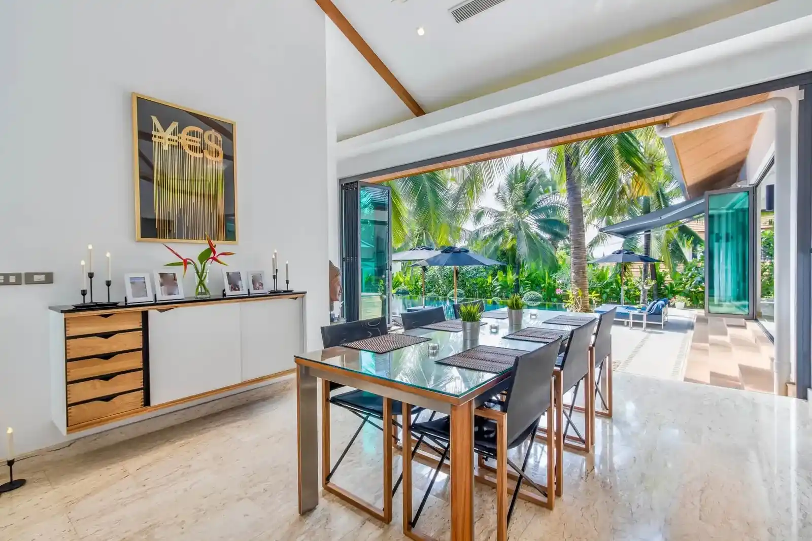 Luxury 4-Bedroom Pool Villa for Rent in Rawai Phuket – 1,864 sqm Land