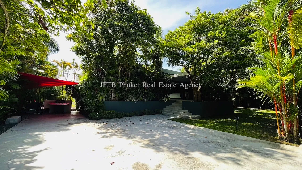 4-Bedroom Luxury Pool Villa for Sale in Rawai, Phuket – 2,000 sqm Land