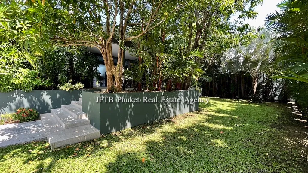 4-Bedroom Luxury Pool Villa for Sale in Rawai, Phuket – 2,000 sqm Land