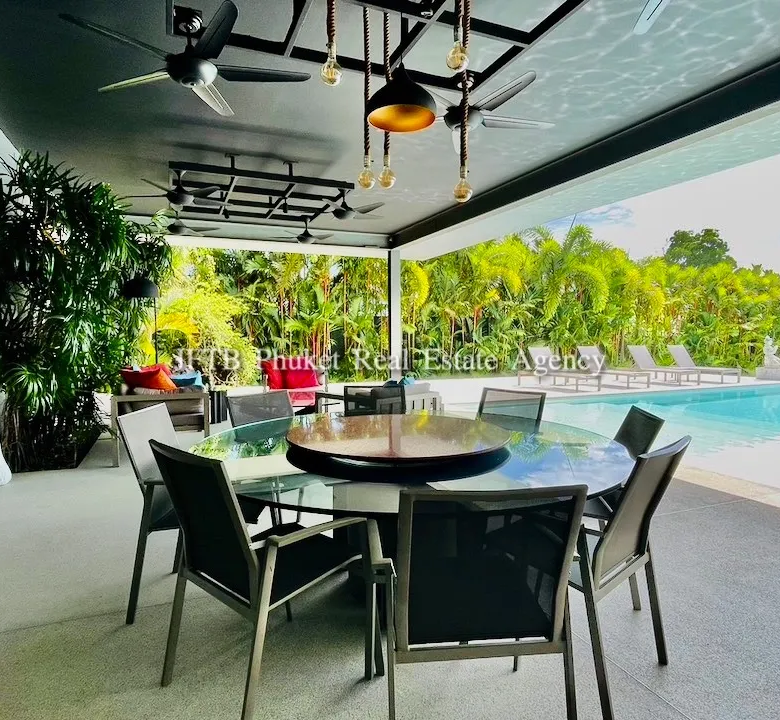 4-Bedroom Luxury Pool Villa for Sale in Rawai, Phuket – 2,000 sqm Land