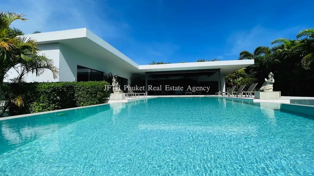 4-Bedroom Luxury Pool Villa for Sale in Rawai, Phuket – 2,000 sqm Land