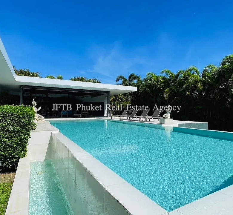 4-Bedroom Luxury Pool Villa for Sale in Rawai, Phuket – 2,000 sqm Land