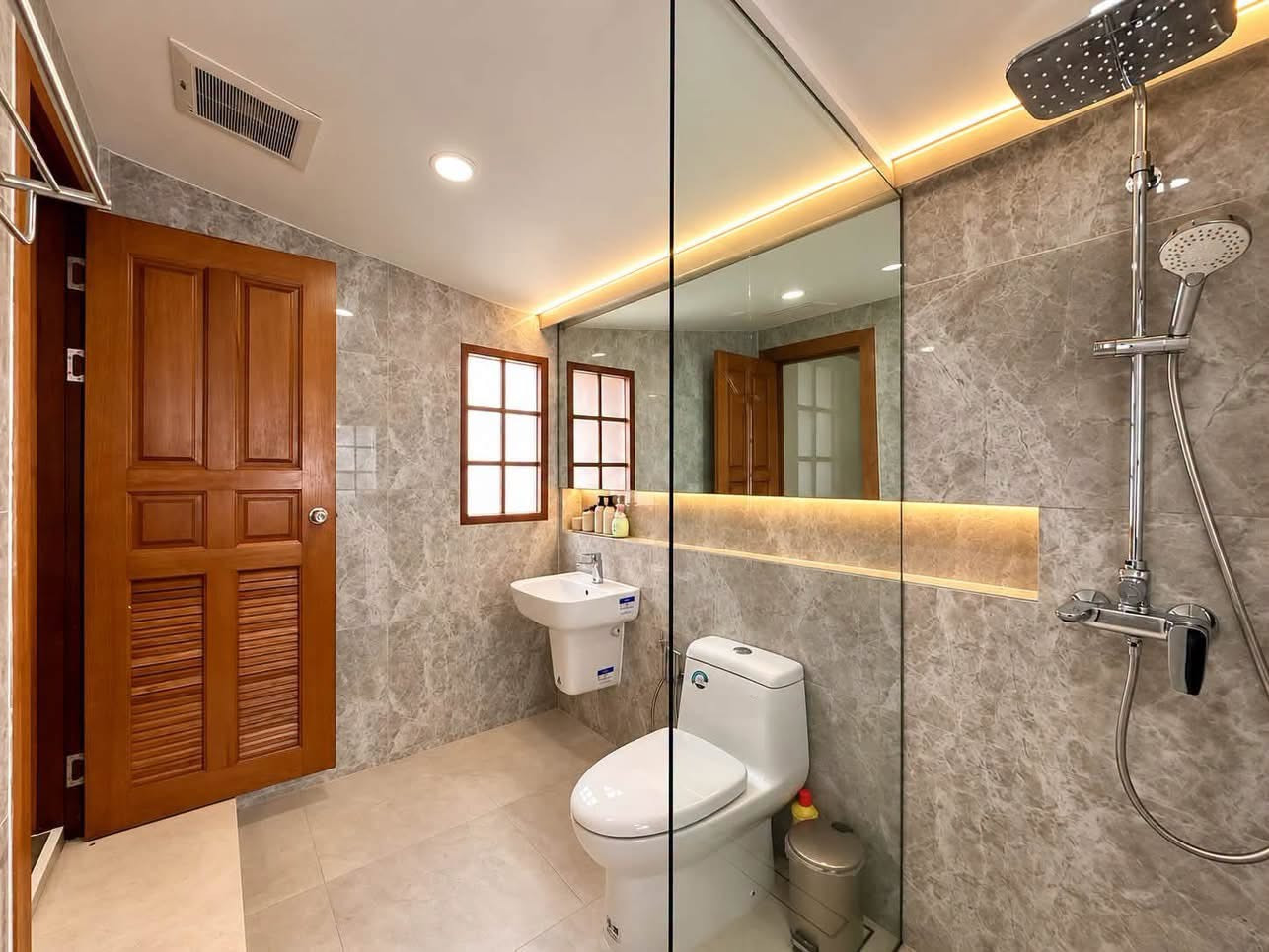 Luxury 4-Bedroom Pool Villa for Rent in Koh Kaew, Phuket – Near BISP