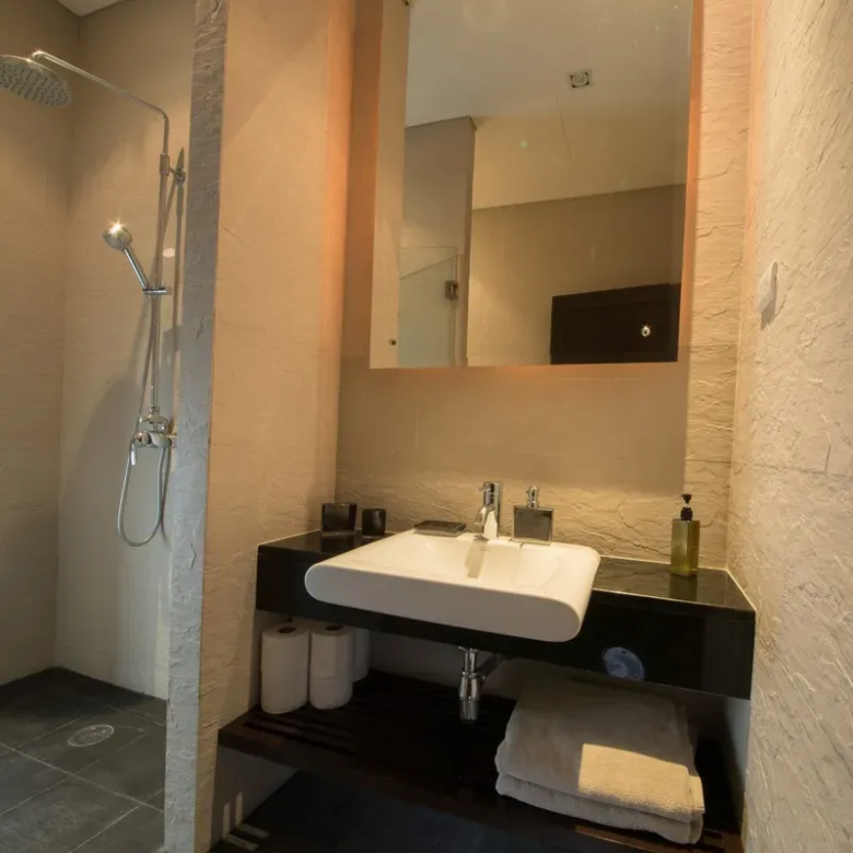 2-Bedroom Mandala Condominium for Sale in Bang Tao – Private Pool