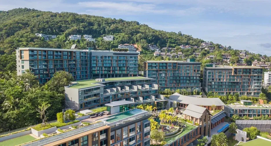 Mida Grande Resort Condo for Sale in Surin, Phuket – 1-Bedroom Sea View Foreign Freehold