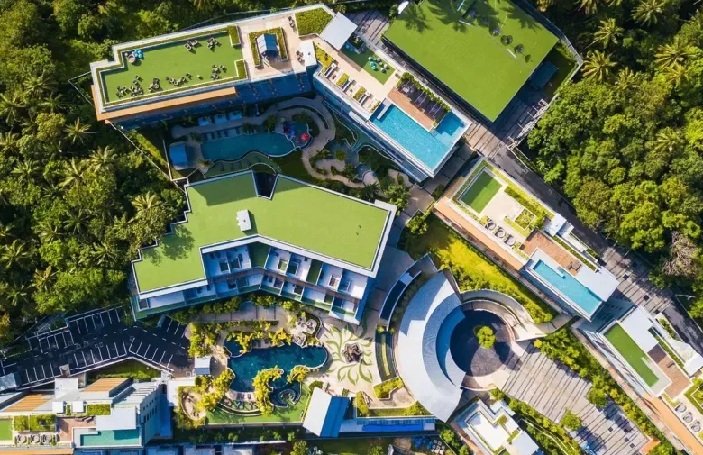 Mida Grande Resort Condo for Sale in Surin, Phuket – 1-Bedroom Sea View Foreign Freehold