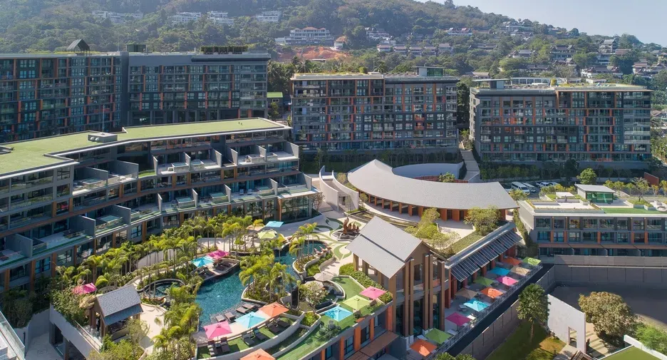 Mida Grande Resort Condo for Sale in Surin, Phuket – 1-Bedroom Sea View Foreign Freehold