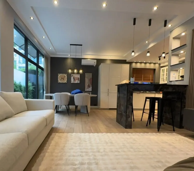 3 Bedroom Modern House with Private Garden for Rent in Kamala, Phuket