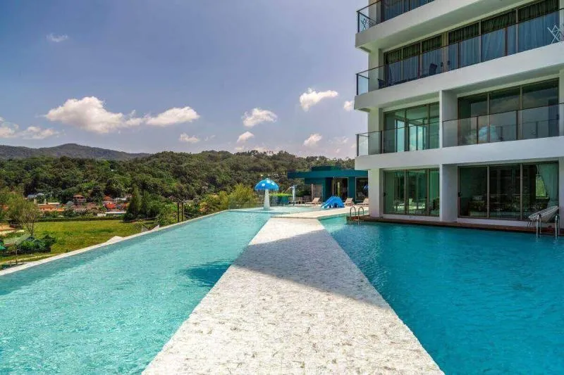 2-Bedroom Corner Condo with Panoramic Sea Views for Rent at Oceana Kamala