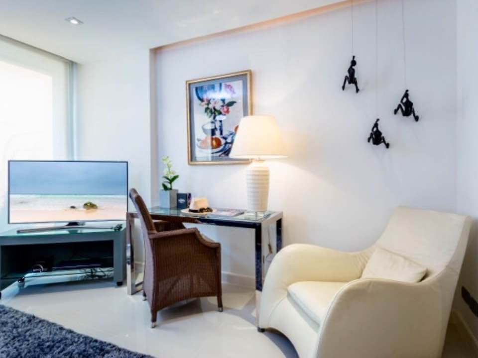 Fully Renovated Sea View Studio for Sale at Andaman Beach Suites, Patong