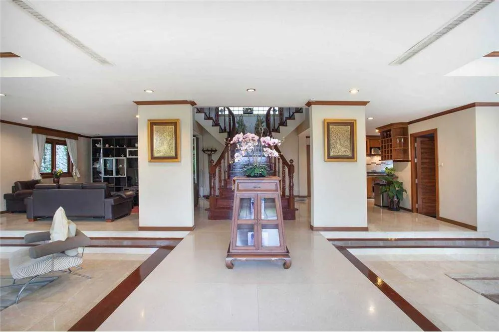 4 Bedroom Sea View Pool Villa for Sale in Patong, Phuket