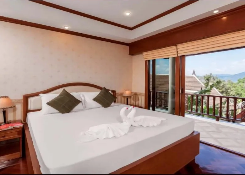 4 Bedroom Sea View Pool Villa for Sale in Patong, Phuket
