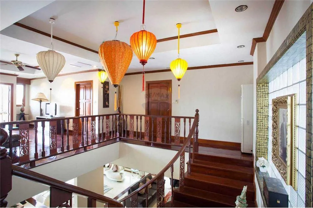 4 Bedroom Sea View Pool Villa for Sale in Patong, Phuket